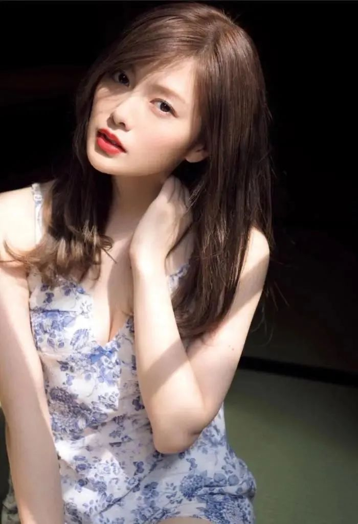 ❣️日本美女一级黄🐗，日本绝美佳人惊艳登场❣️？